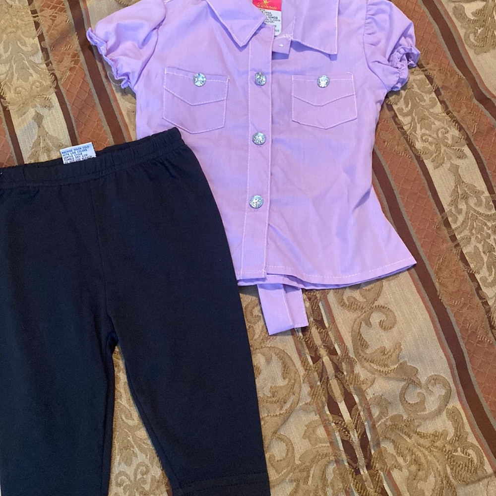Girls outfit size 12 months